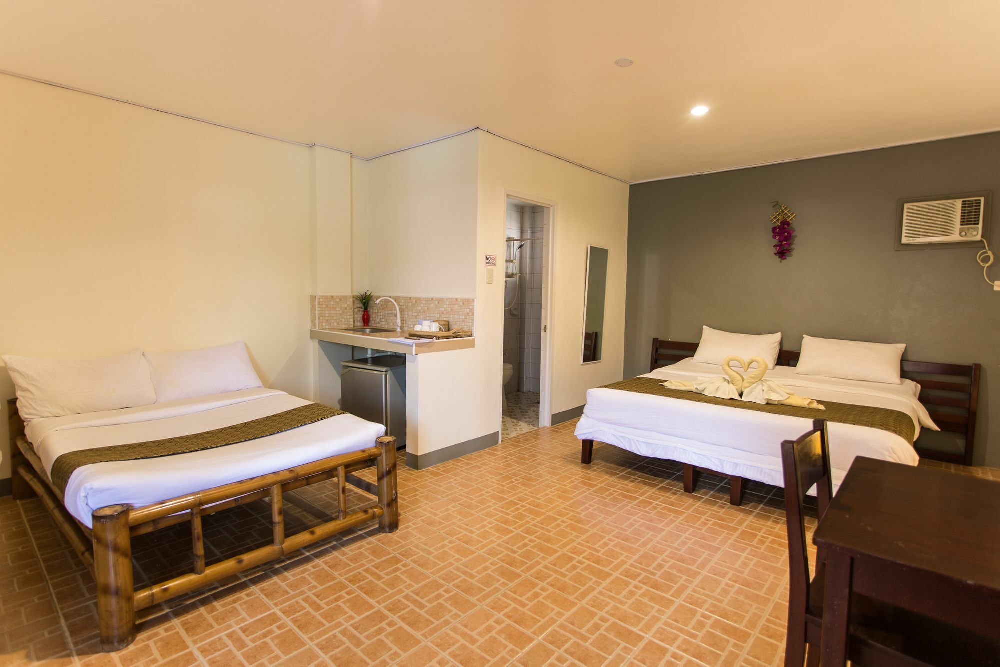 Conrada'S Place Hotel And Resort Panglao Eksteriør bilde